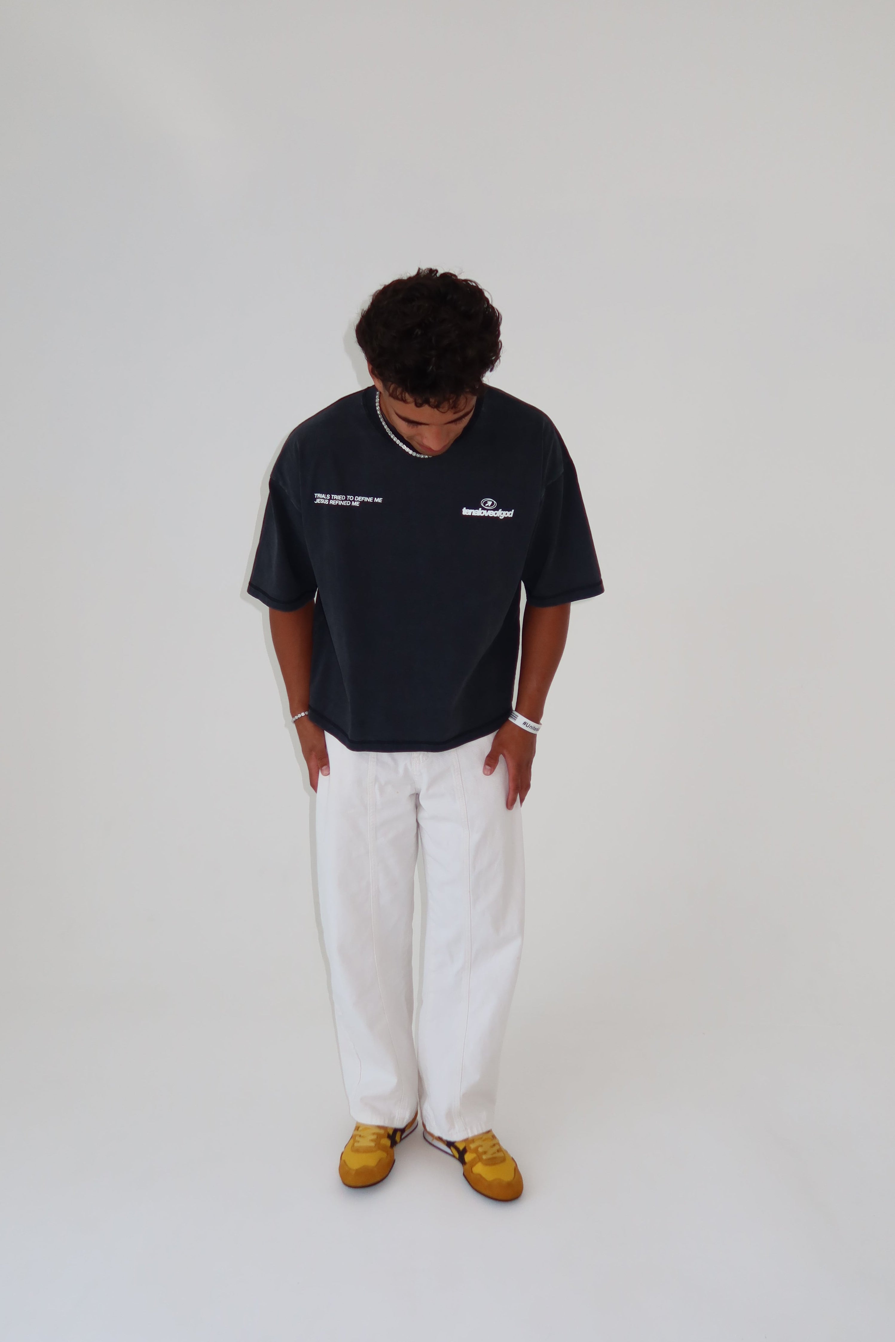 *PRE-ORDER* (9 WEEKS) - GGM CROP TEE | ASH