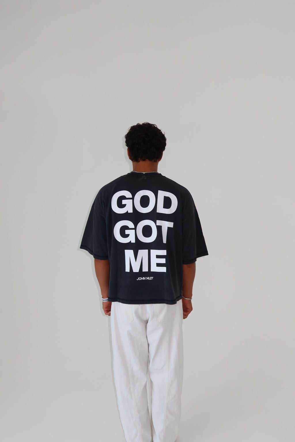 *PRE-ORDER* (9 WEEKS) - GGM CROP TEE | ASH