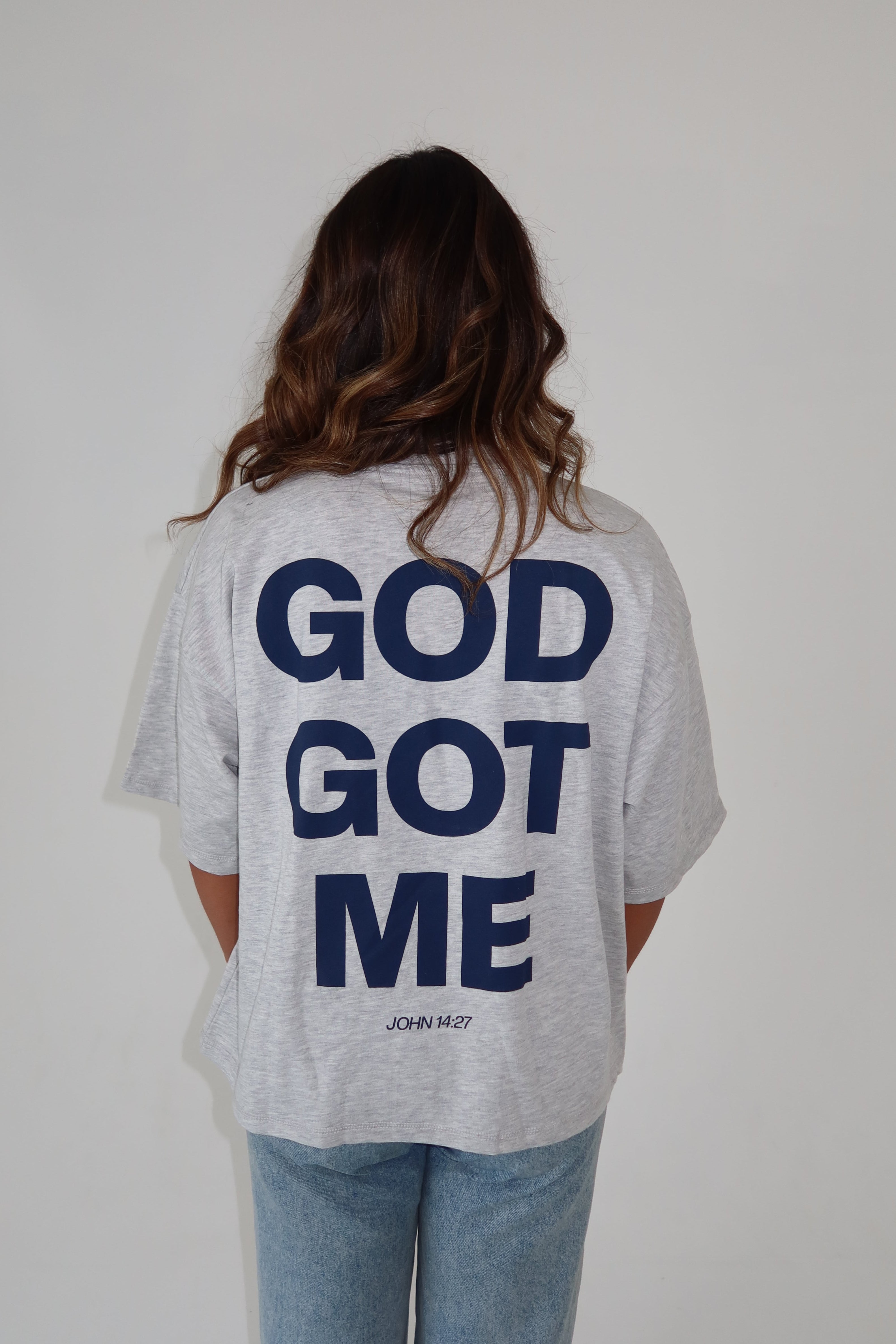 *PRE-ORDER* (9 WEEKS) - GGM CROP TEE | RAIN