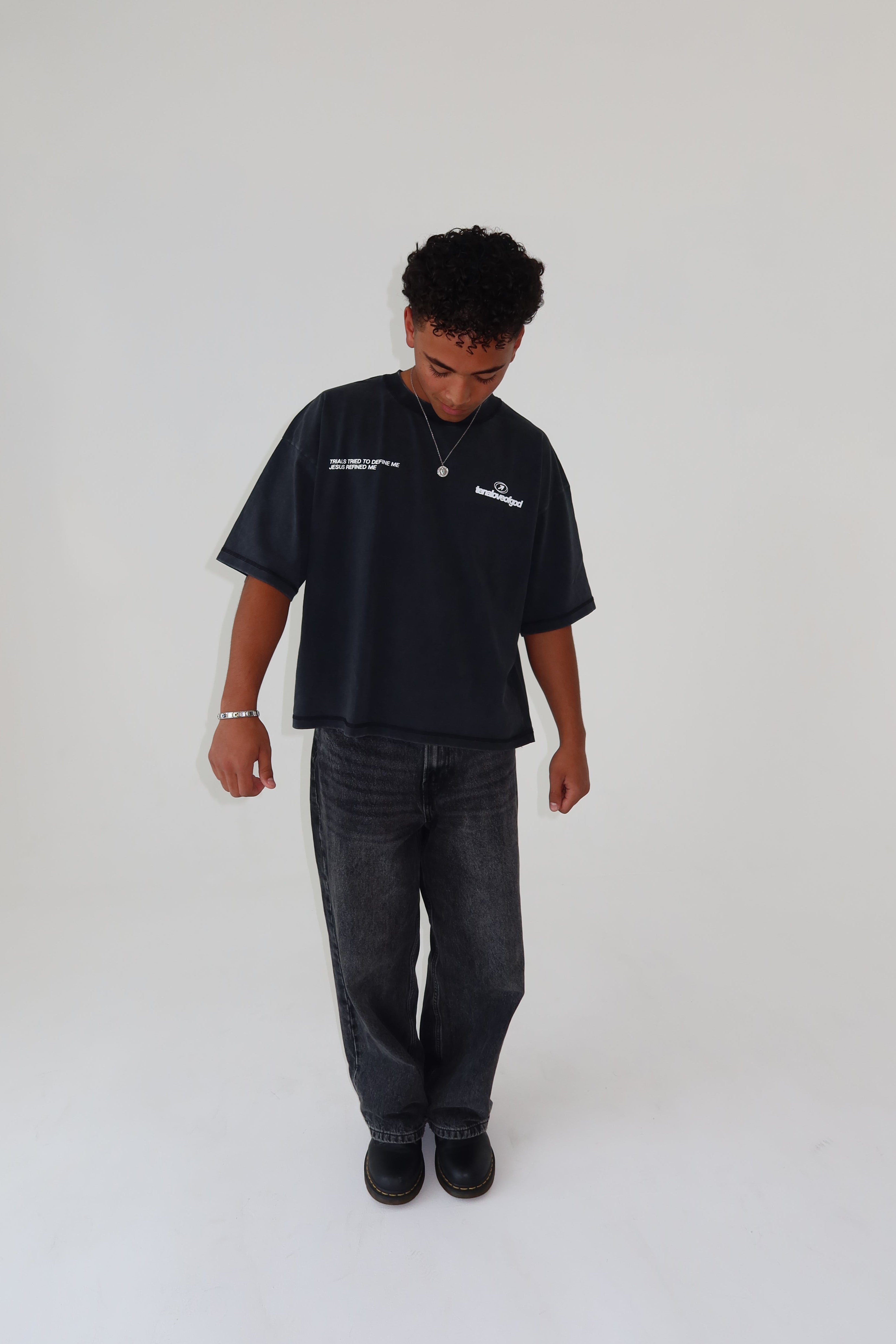 *PRE-ORDER* (9 WEEKS) - GGM CROP TEE | ASH