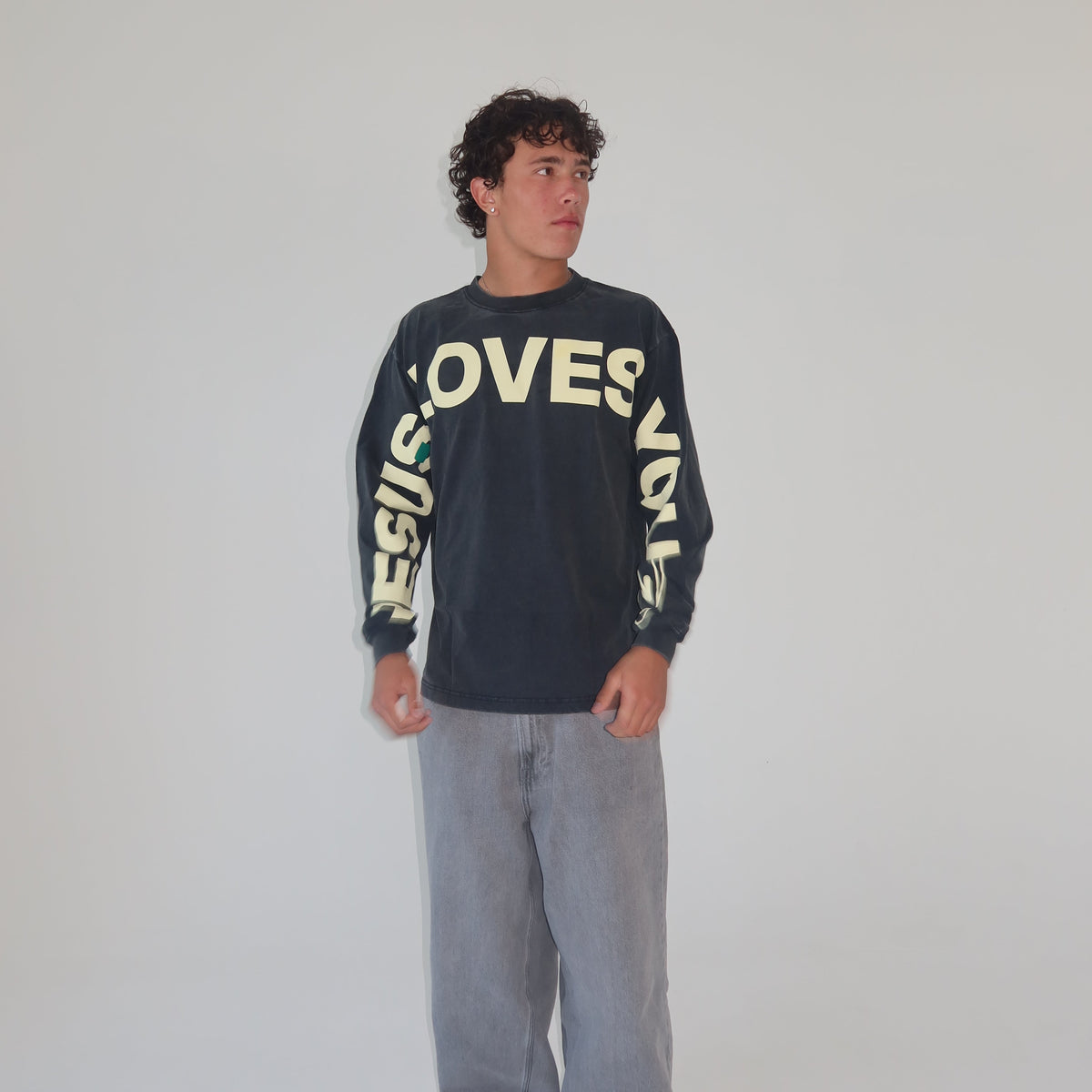 HUG LONGSLEEVE | ASH