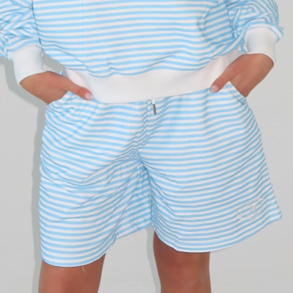 SHORTS | SKY STRIPES (3 WEEKS)