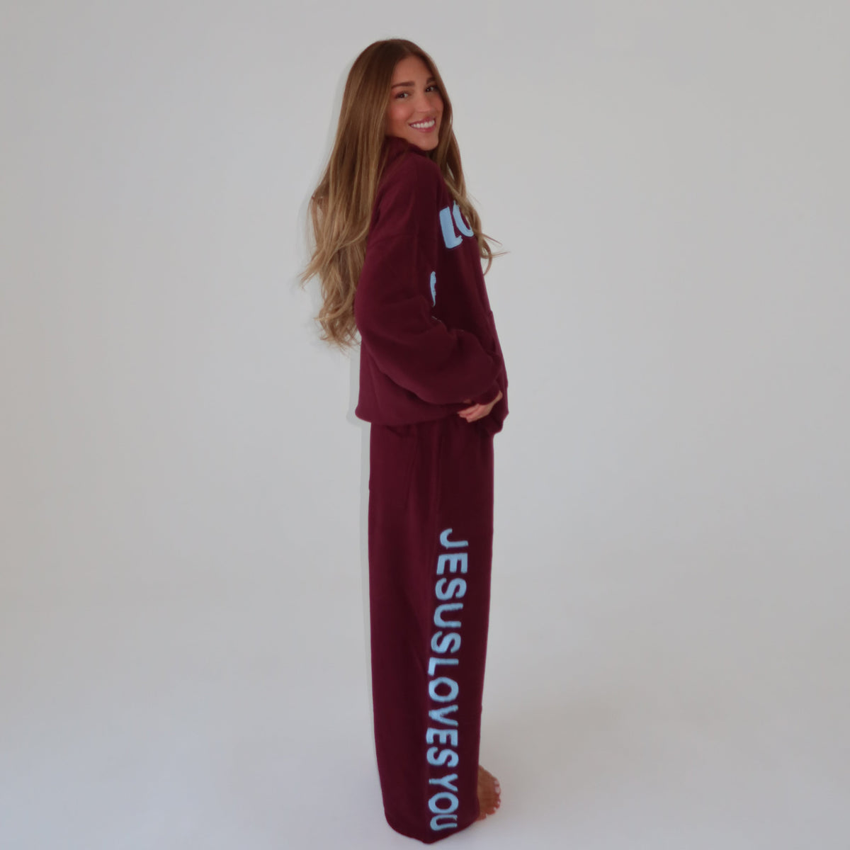 HUG HOOD | SKYBERRY (3 WEEKS)
