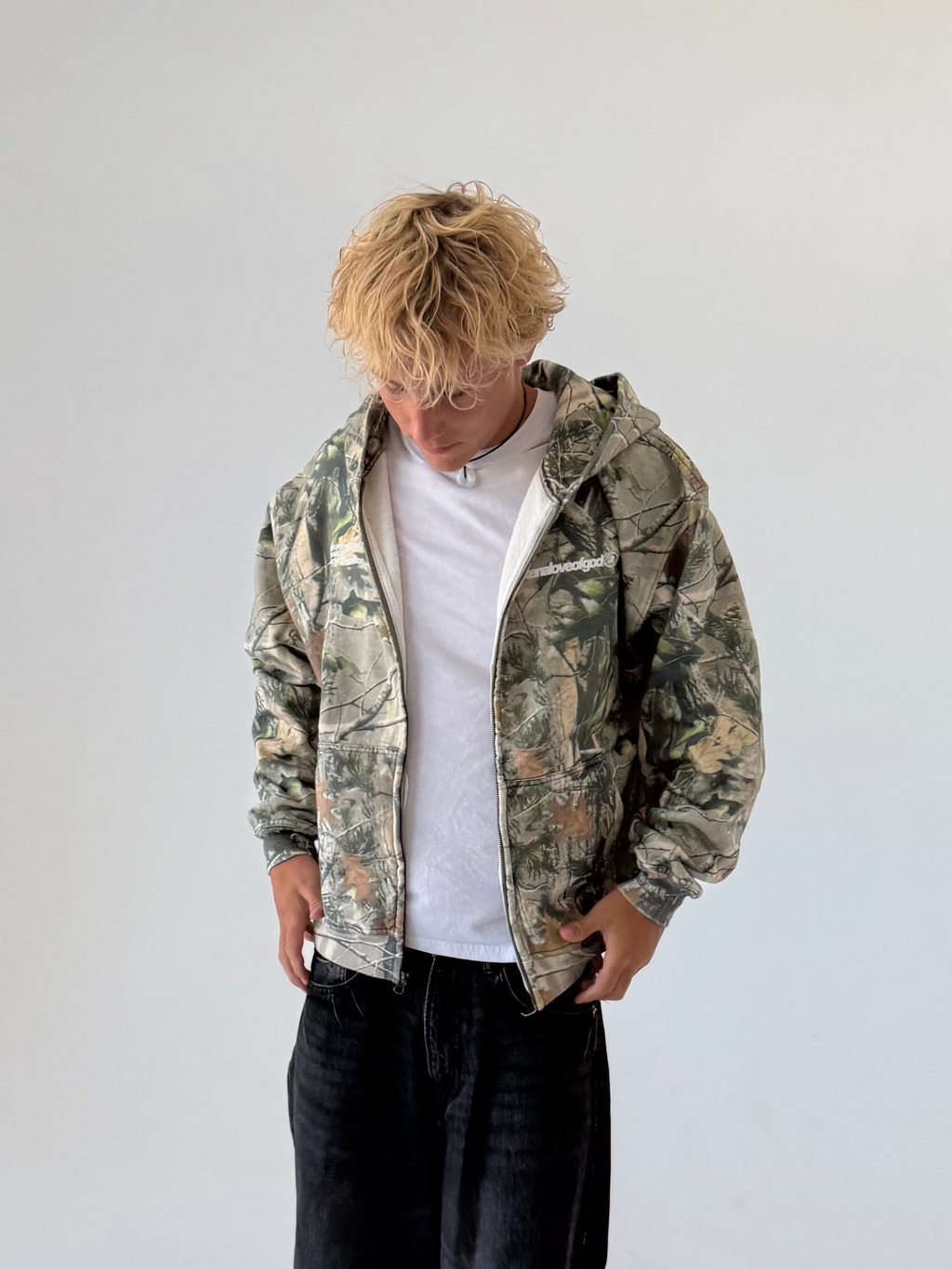 JLY ZIP | BRANCH