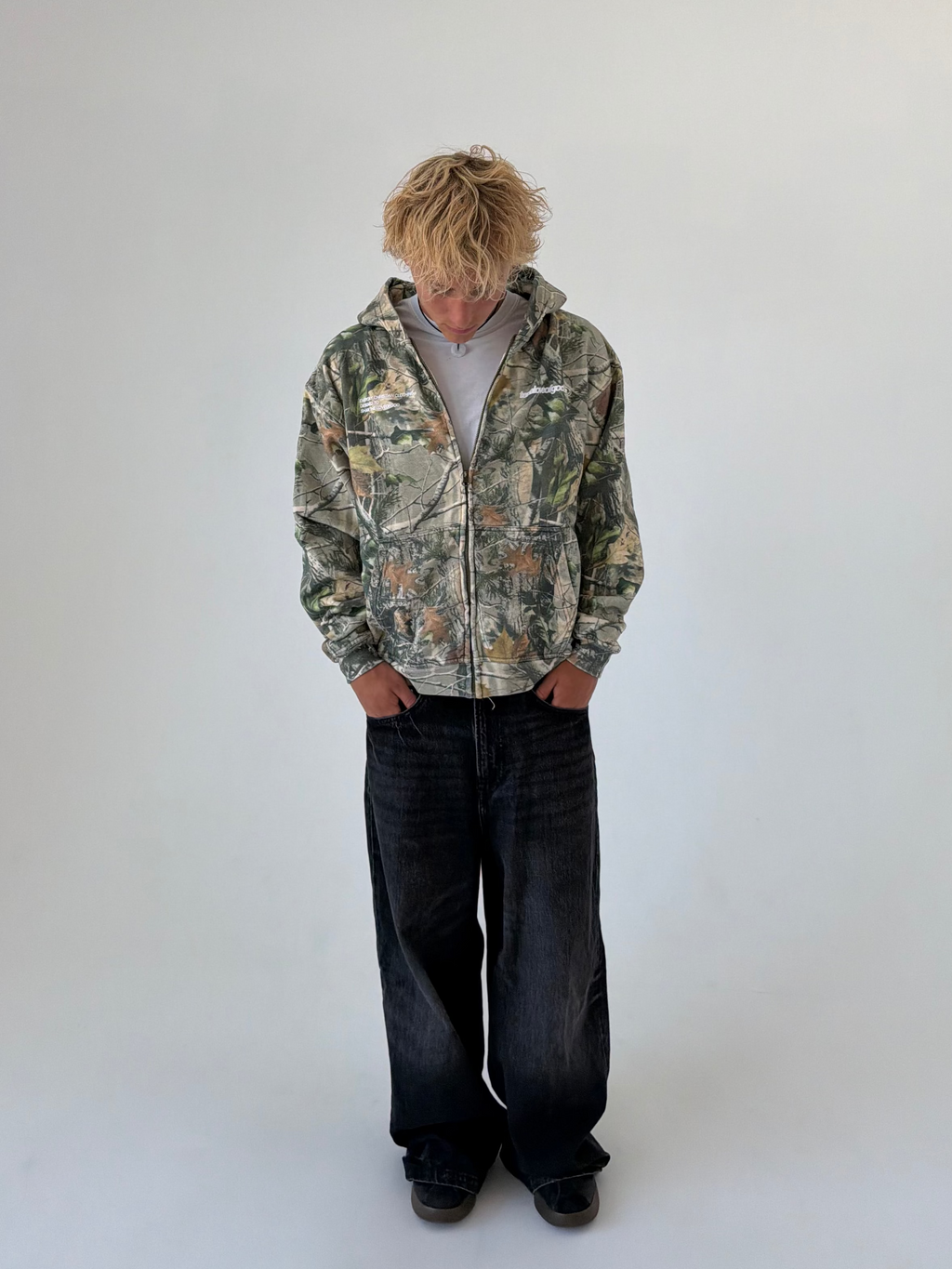 JLY ZIP | BRANCH