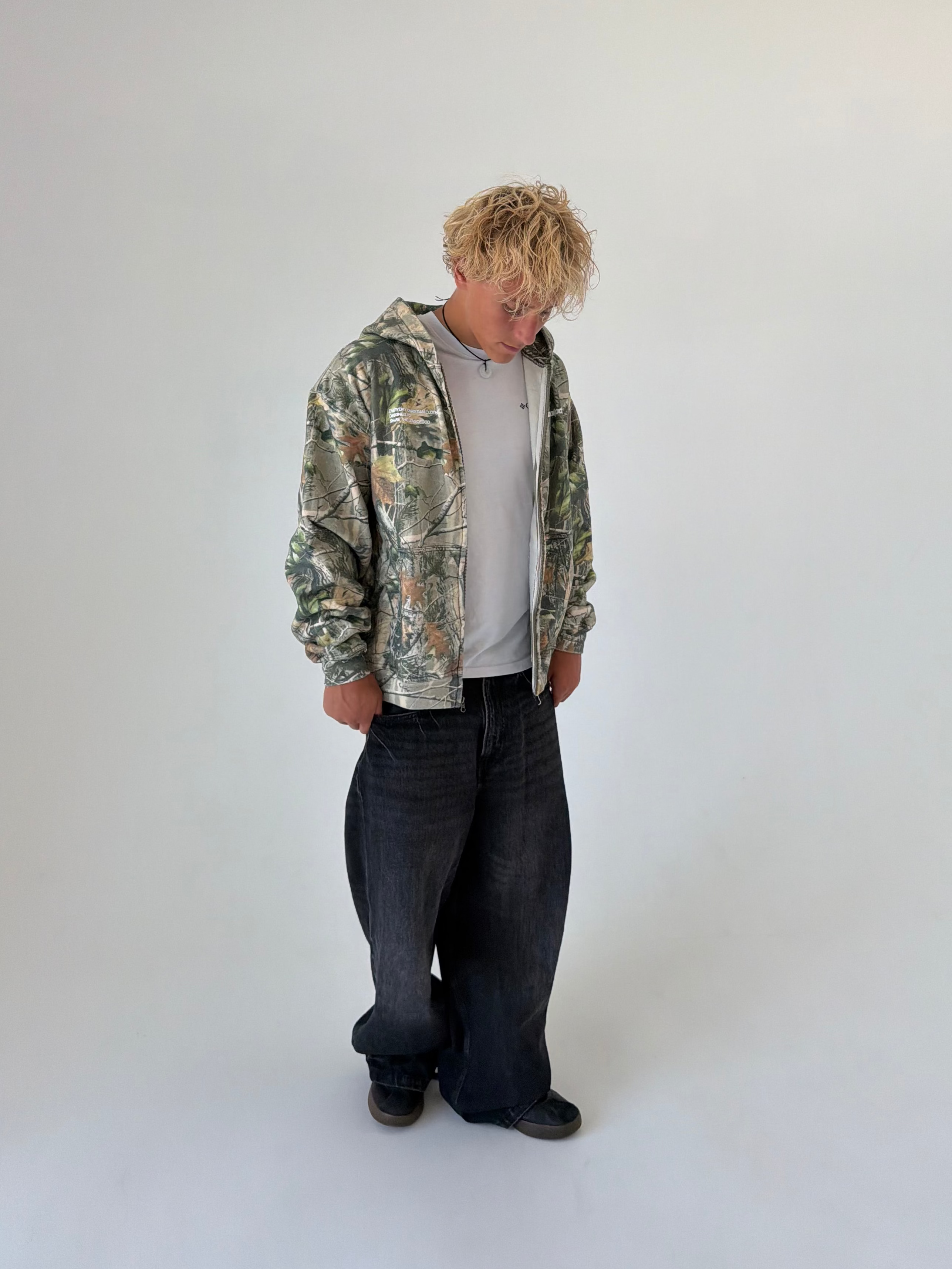 JLY ZIP | BRANCH