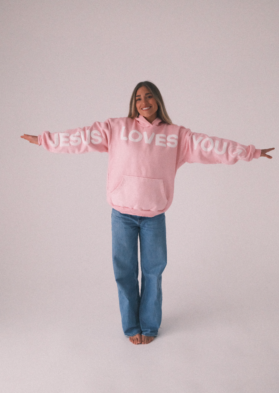 HUG HOOD | LOVE
